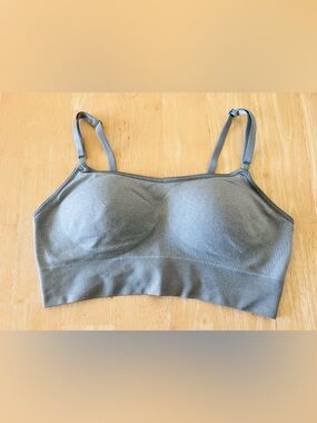 TRUE AND CO. Seamless Grey Bralette with Adjustable Straps M